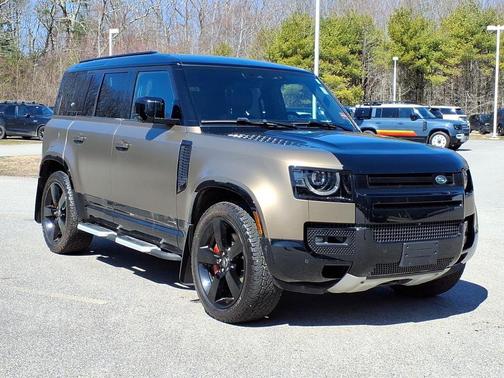 2024 Land Rover Defender 110 P400 X