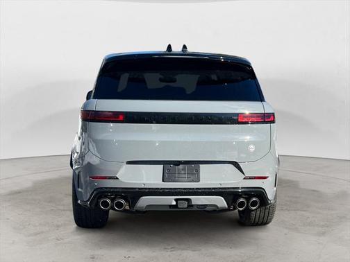 2025 Land Rover Range Rover Sport P635 SV Edition Two