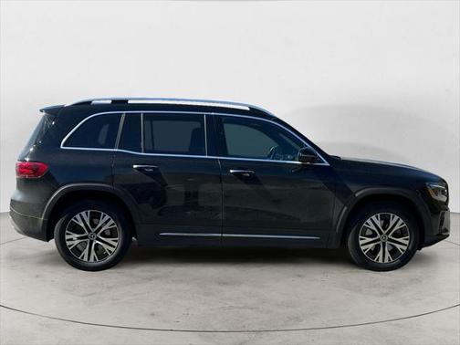 2024 Mercedes-Benz GLB 250 4MATIC