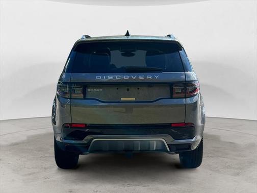 2025 Land Rover Discovery Sport S