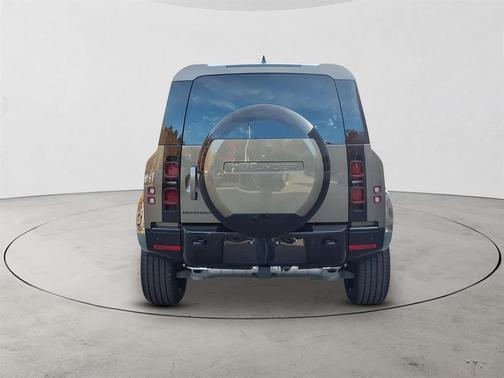 2025 Land Rover Defender 110 P400 X-Dynamic SE