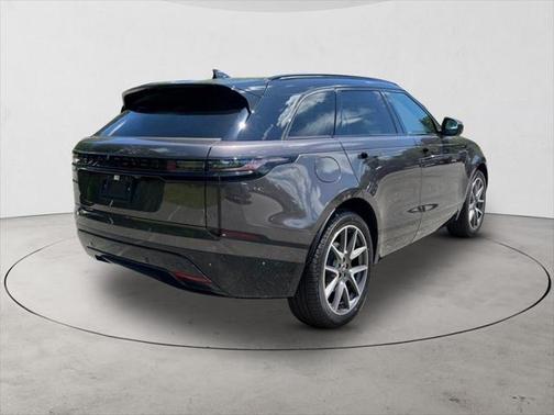 2026 Land Rover Range Rover Velar P400 Dynamic SE