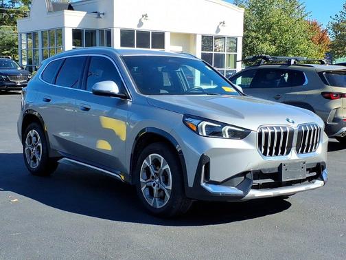 Space Silver Metallic 2023 BMW X1 xDrive28i