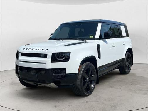 2025 Land Rover Defender 110 V8