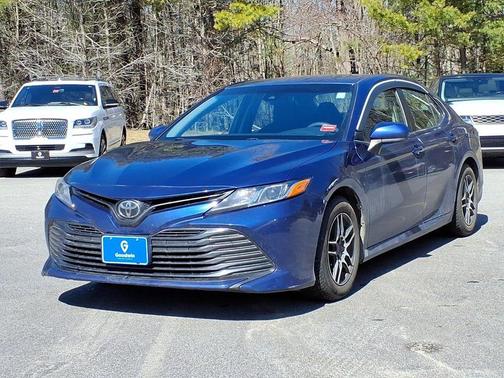 Blue 2018 Toyota Camry LE
