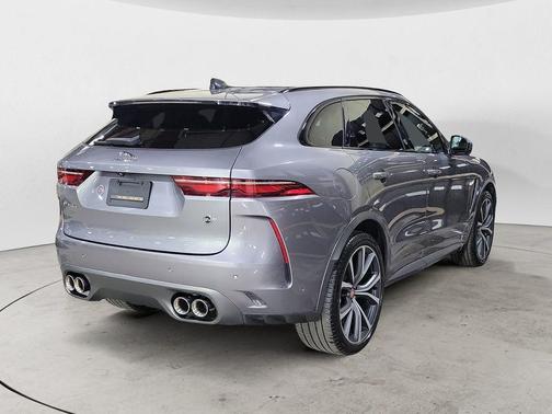 2022 Jaguar F-PACE SVR P550 AWD Automatic