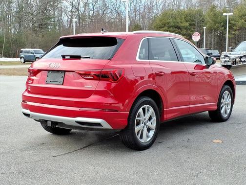 2024 Audi Q3 Premium 40 TFSI quattro Tiptronic