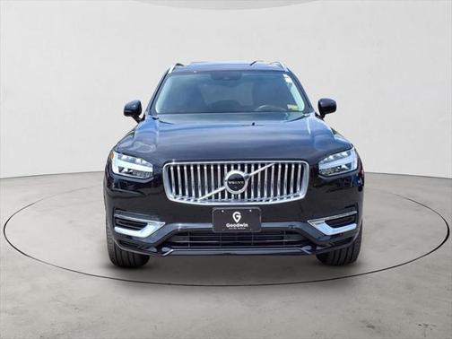 2022 Volvo XC90 Recharge Plug-In Hybrid T8 Inscription Expression 6 Passenger