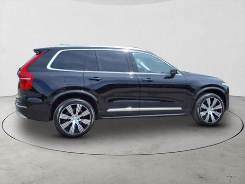 2022 Volvo XC90 Recharge Plug-In Hybrid T8 Inscription Expression 6 Passenger