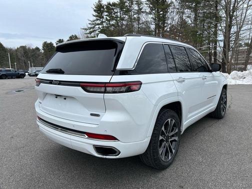 2023 Jeep Grand Cherokee Overland