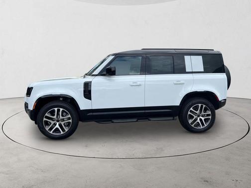 Fuji White 2026 Land Rover Defender P400 X-Dynamic SE