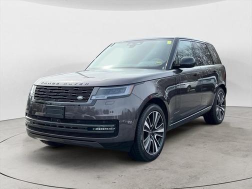 2025 Land Rover Range Rover P530 SE