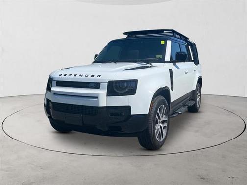 2025 Land Rover Defender 130 P400 X-Dynamic SE