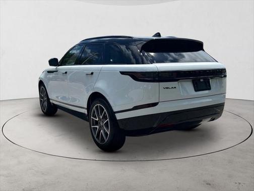 2026 Land Rover Range Rover Velar P250 SE R-Dynamic