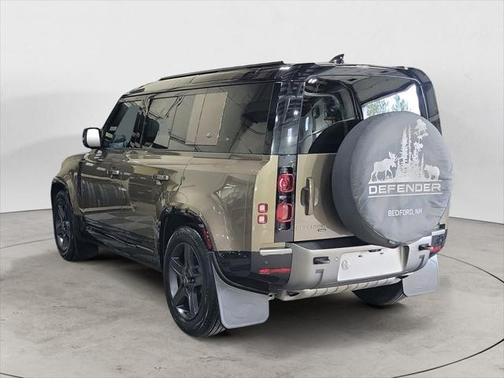 2023 Land Rover Defender 110 X-Dynamic SE