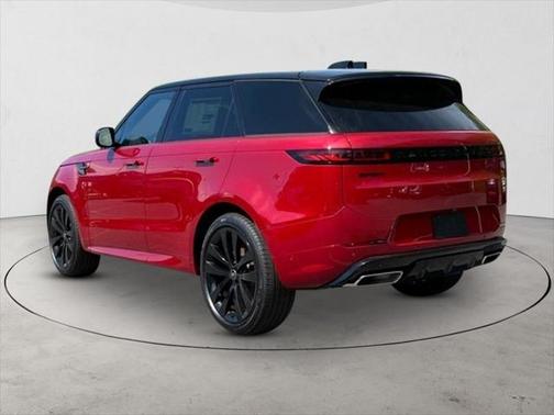 2025 Land Rover Range Rover Sport SE