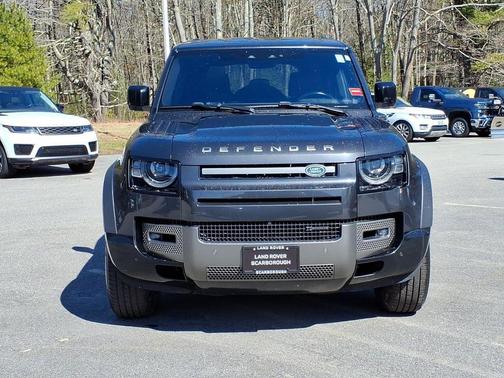 2022 Land Rover Defender 110 X-Dynamic SE