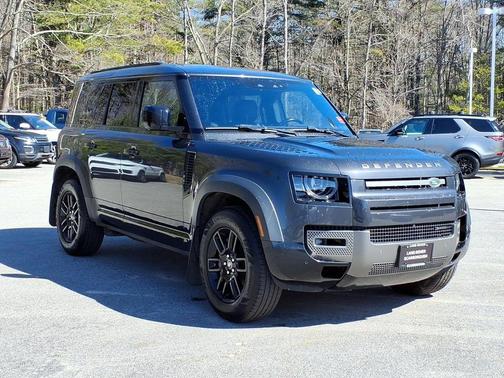 2022 Land Rover Defender 110 X-Dynamic SE