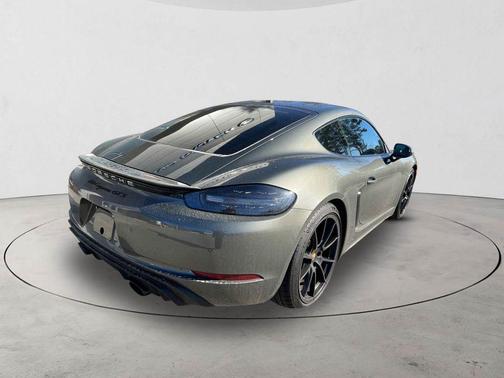 2023 Porsche 718 Cayman GTS 4.0