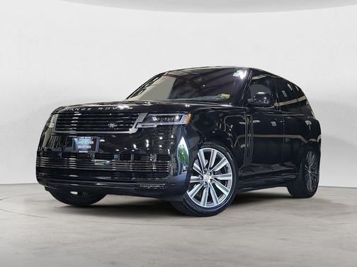 Black 2023 Land Rover Range Rover SV