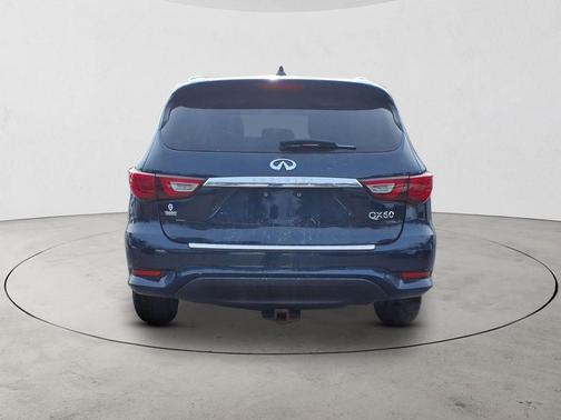 2016 INFINITI QX60 Base