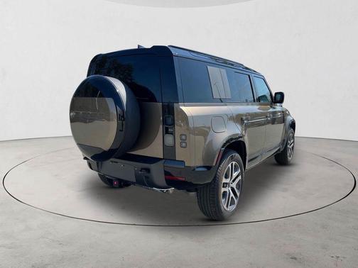 Stone 2026 Land Rover Defender P400 X-Dynamic SE