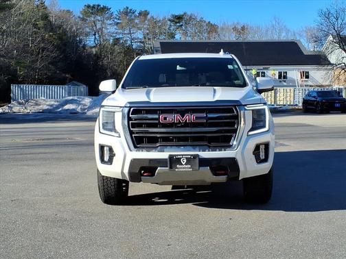 2024 GMC Yukon 4WD AT4