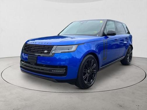 2025 Land Rover Range Rover P530 SE