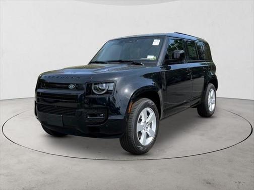 2025 Land Rover Defender 110 P400 X-Dynamic SE