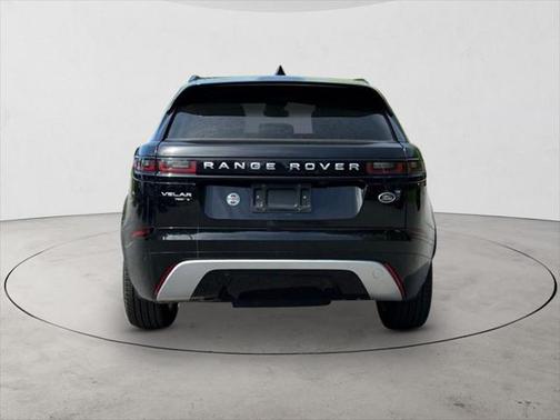 2026 Land Rover Range Rover Velar P250 SE R-Dynamic