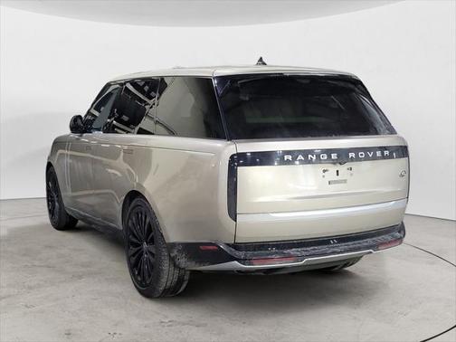 2023 Land Rover Range Rover First Edition