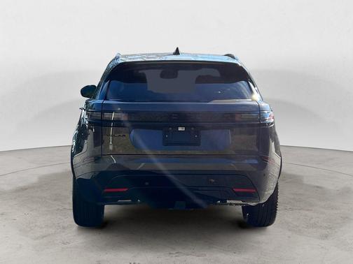 2025 Land Rover Range Rover Velar P400 Dynamic SE