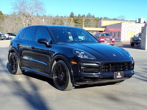 2021 Porsche Cayenne GTS