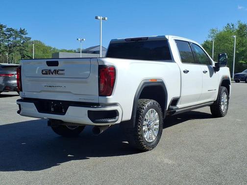 White Frost Tricoat 2021 GMC Sierra 3500 Denali