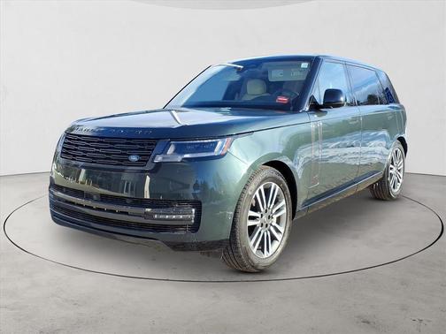 2025 Land Rover Range Rover P530 SE 7 Seat