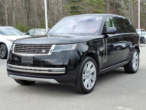 Santorini Black Metallic 2023 Land Rover Range Rover P530 SE