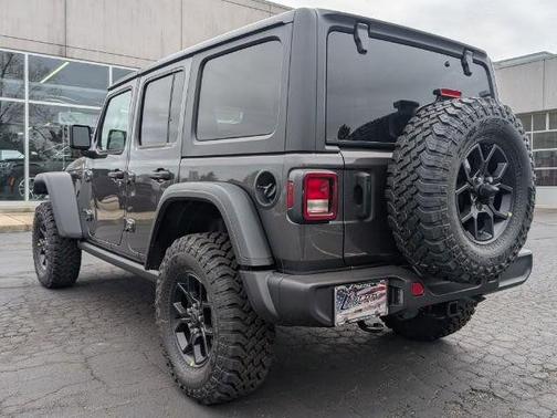 Granite Crystal Metallic Clearcoat 2026 Jeep Wrangler Willys