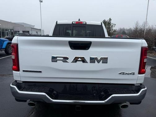 Bright White Clearcoat 2026 RAM 1500 Big Horn/Lone Star