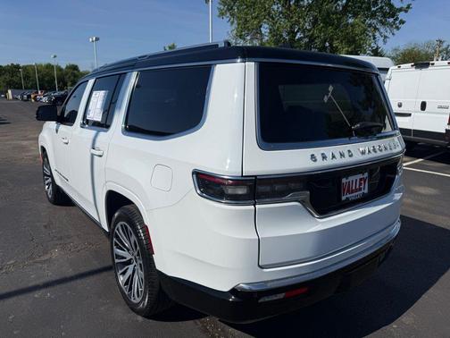 Bright White Clearcoat 2025 Jeep Grand Wagoneer 4x4