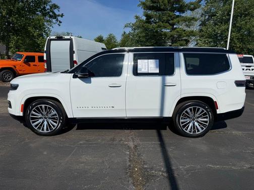 Bright White Clearcoat 2025 Jeep Grand Wagoneer 4x4