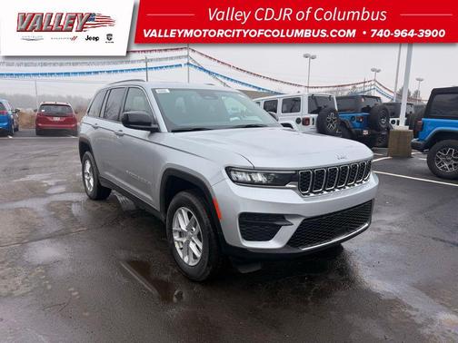 Silver Zynith 2026 Jeep Grand Cherokee Altitude