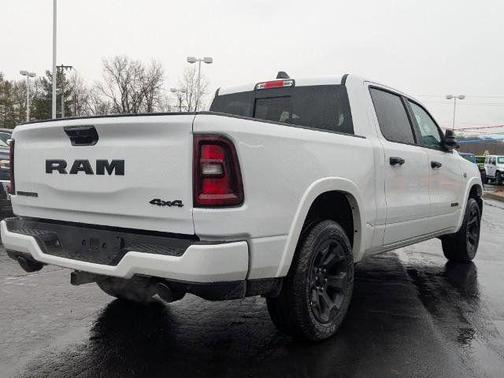 Bright White Clearcoat 2026 RAM 1500 Big Horn/Lone Star