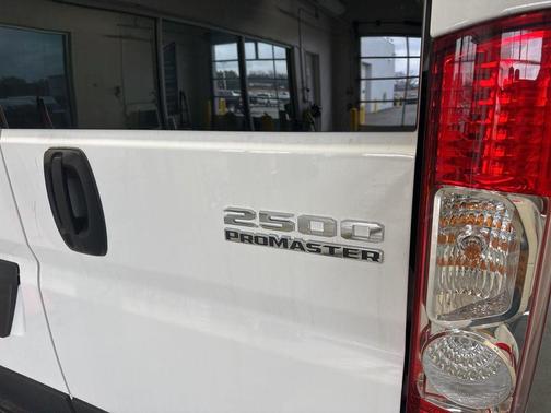Bright White Clearcoat 2024 RAM ProMaster 2500 Tradesman