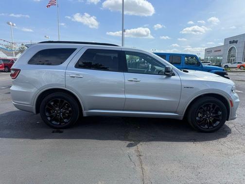 Triple Nickel 2023 Dodge Durango R/T Plus RWD