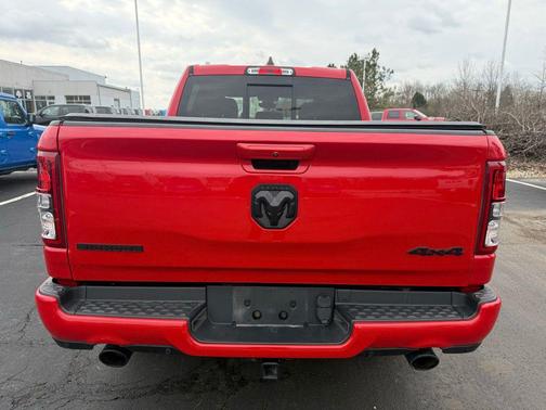 Flame Red Clearcoat 2021 RAM 1500 Big Horn/Lone Star