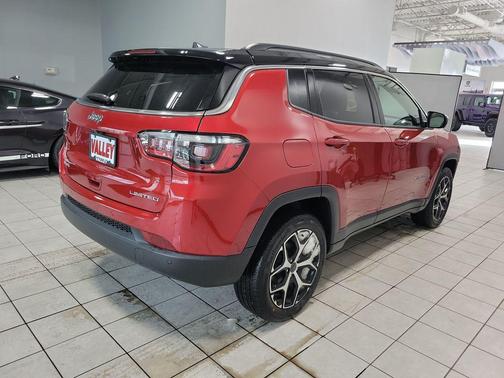 Red Hot Pearlcoat 2026 Jeep Compass Limited
