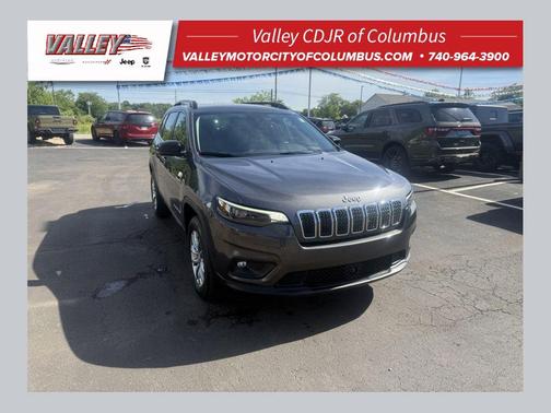 Granite Crystal Metallic Clearcoat 2022 Jeep Cherokee Latitude Lux