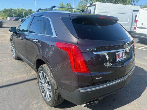 Dark Granite Metallic 2018 Cadillac XT5 Premium Luxury