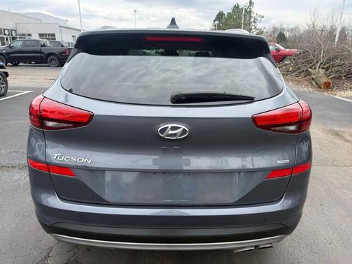 Coliseum Gray 2019 Hyundai TUCSON SE