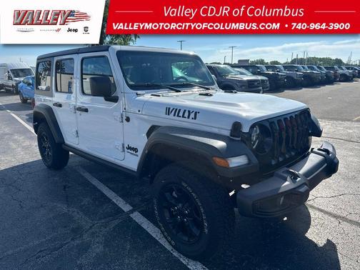 Bright White Clearcoat 2022 Jeep Wrangler Willys